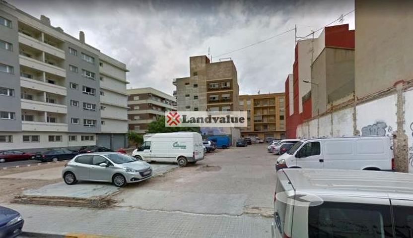 Terreno en venta en BENETÚSSER de 970 m2 photo 0