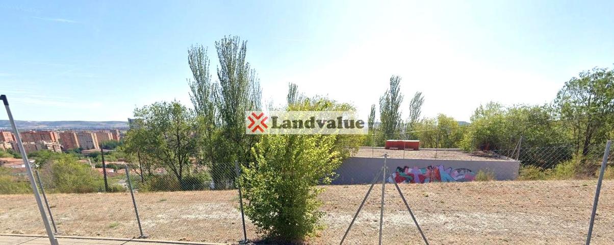 Terreno en venta en VALLADOLID de 504 m2 photo 0