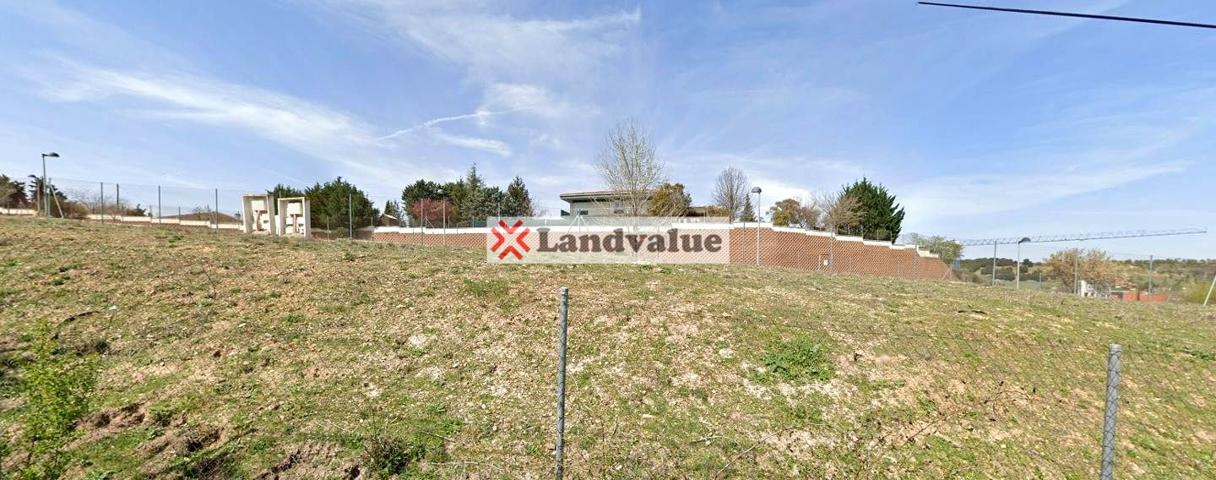 Terreno en venta en VALLADOLID de 504 m2 photo 0