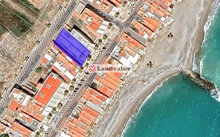 Terreno en venta en NULES de 758 m2 photo 0