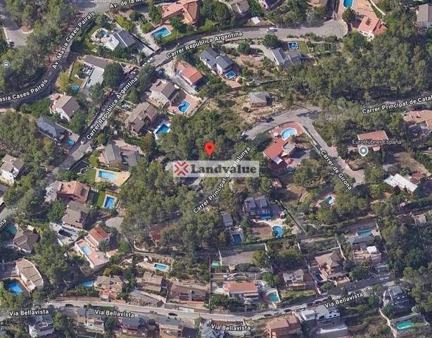 Terreno en venta en Corbera de Llobregat de 671 m2 photo 0