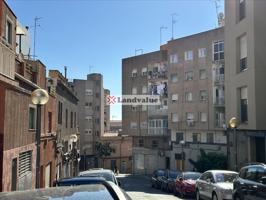 Terreno en venta en Badalona de 158 m2 photo 0