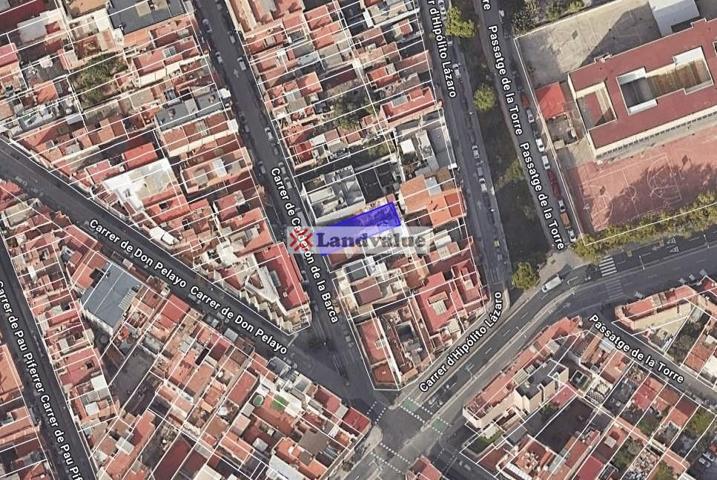 Terreno en venta en Badalona de 158 m2 photo 0