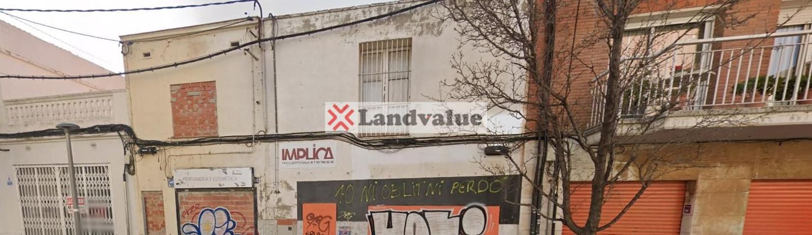 Terreno en venta en Terrassa de 123 m2 photo 0