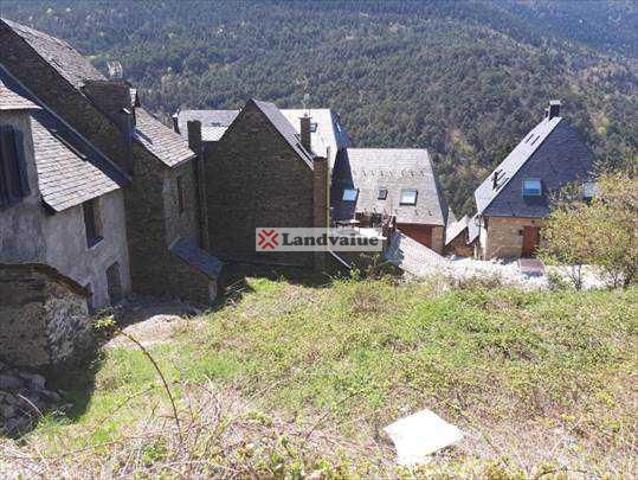 Terreno en venta en Vielha de 1114 m2 photo 0
