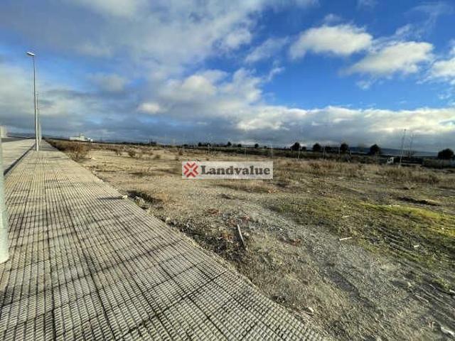 Terreno en venta en Orcoyen de 18666 m2 photo 0