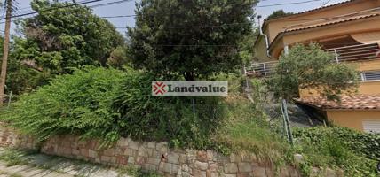 Terreno en venta en L&#x27;Ametlla del Vallès de 1962 m2 photo 0