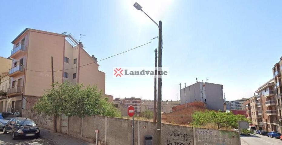 Terreno en venta en Manresa de 253 m2 photo 0