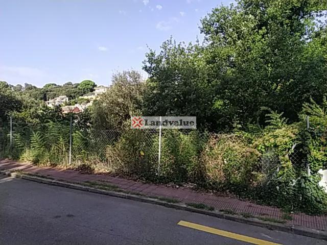 Terreno en venta en Dosrius de 840 m2 photo 0