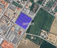 Terreno en venta en Vilafranca del Penedès de 5776 m2 photo 0