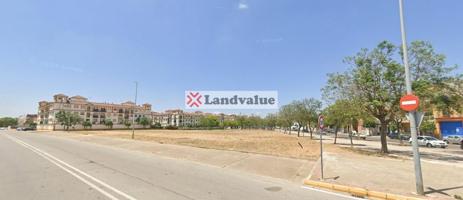 Terreno en venta en DOS HERMANAS de 2986 m2 photo 0