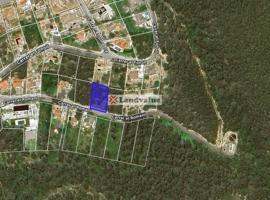 Terreno en venta en Sant Pere de Ribes de 812 m2 photo 0