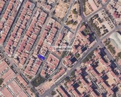 Terreno en venta en Madrid de 162 m2 photo 0