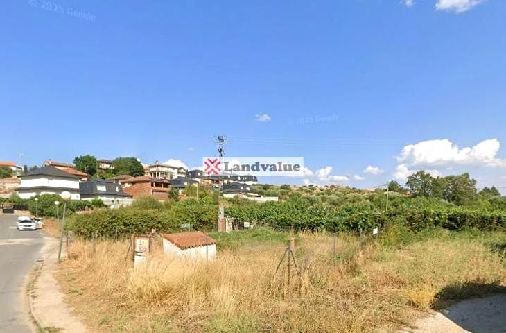 Terreno en venta en El Tiemblo de 480 m2 photo 0