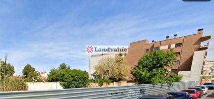 Terreno en venta en Zaragoza de 1142 m2 photo 0