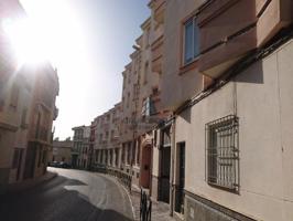 Cristobal Colon Piso en Torredonjimeno (Jaén) photo 0