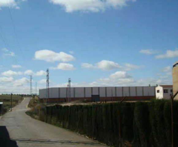 Nave Industrial en venta en Bailén de 14465 m2 photo 0