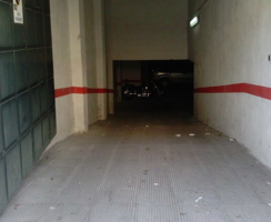 Plaza De Parking en venta en Mancha Real de 30 m2 photo 0