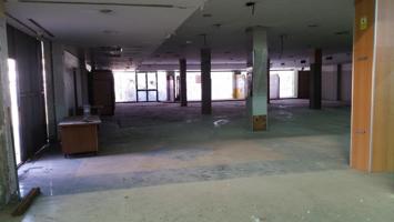 NAVE EN VENTA EN BAILÉN photo 0