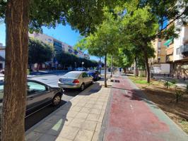Local en Calle Isabel Cheix, Sevilla photo 0