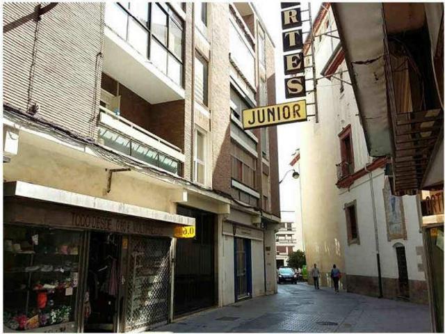 PISO EN CALLE DUQUE DE HORNACHUELOS photo 0