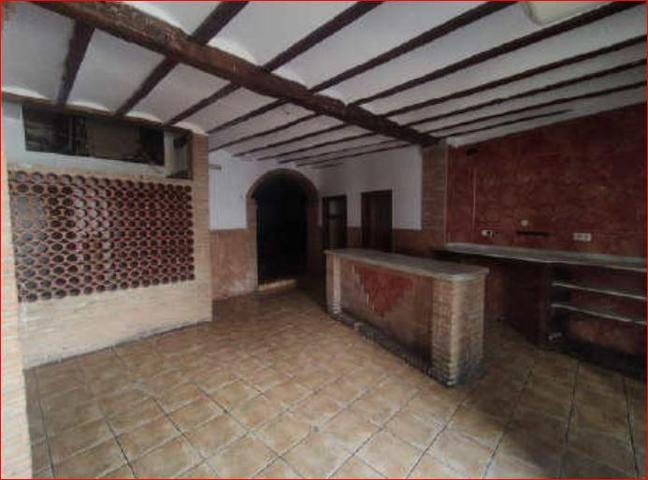 Edificio en Linares photo 0