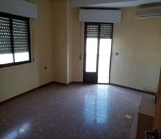 Piso en Torredonjimeno photo 0
