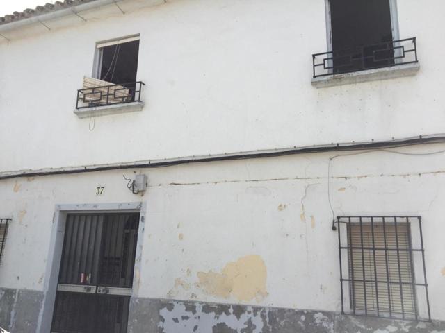 Casa - chalet en Calle Conde de Colomera, Moriles photo 0