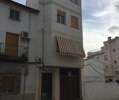 Piso en venta en Torredonjimeno de 88 m2 photo 0
