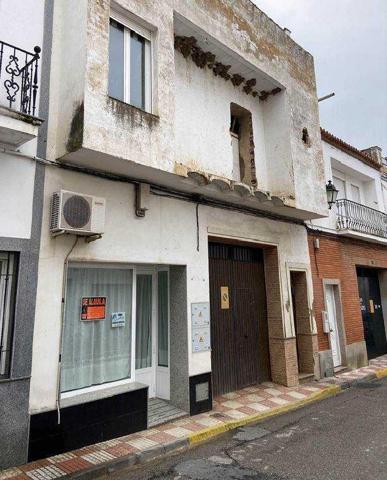 Locales en venta en Peñarroya-Pueblonuevo photo 0