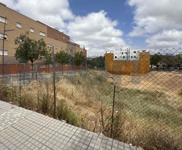 Terreno urbano en Lucena photo 0