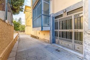 Piso en Nucleo Residencial La Paz (Linares) photo 0