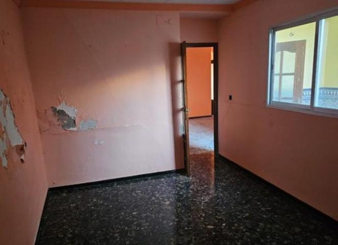 Venta de Piso en Plaza De Munda 22 Planta Planta Baj Nº 22 Montilla (Córdoba) photo 0