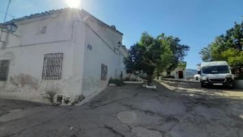 Vivienda en la Puerta de Segura photo 0