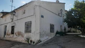 Vivienda en la Puerta de Segura photo 0