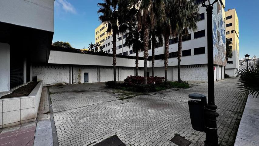 Local comercial URB. Vista África (Estepona) photo 0