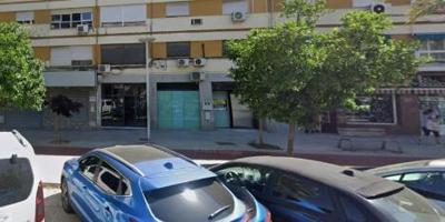 Local en Avda. Granada photo 0