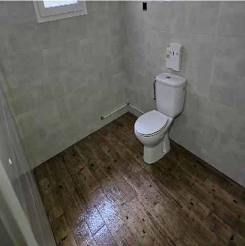 Local comercial Calle General Alaminos photo 0