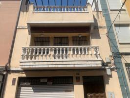 Casa adosada en Calle Pintor Palomino photo 0
