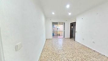 PISO A LA VENTA EN PALMA DEL RIO photo 0