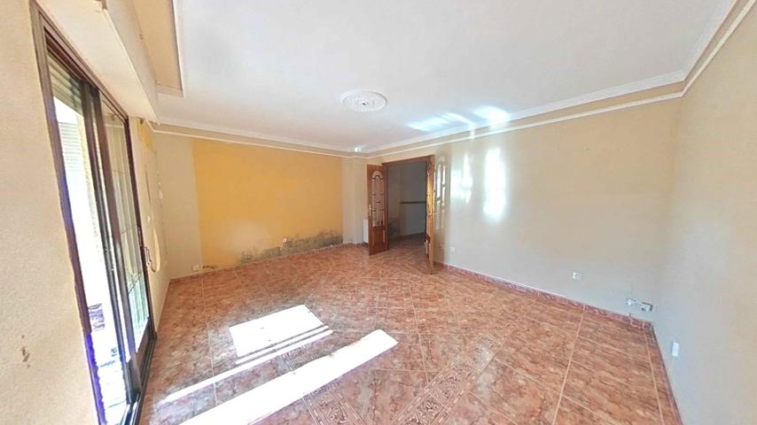 Vivienda en Torredonjimeno photo 0