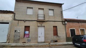 Casa en Peñarroya-Pueblonuevo photo 0