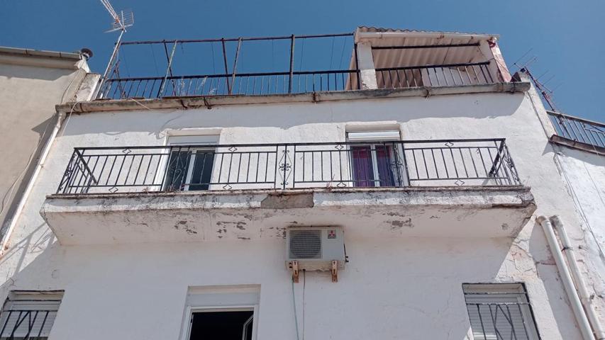 Casa adosada en Vilches photo 0