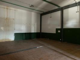 Nave industrial en Pol. de las Quemadas. photo 0