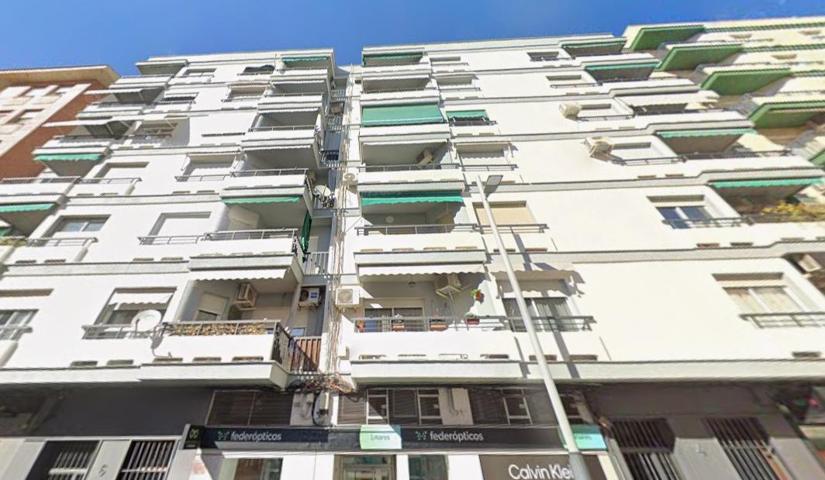 Piso en Avda. Andalucía (Linares) photo 0