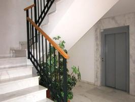 Piso en Contralmirante Delgado Parejo, Puente Genil photo 0