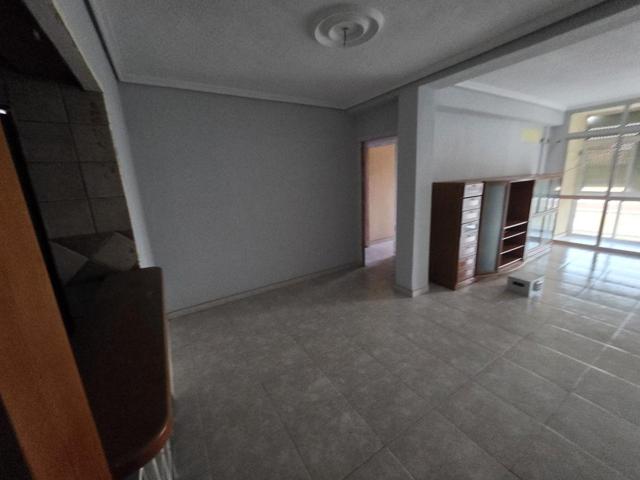 Piso en Zona Levante. photo 0