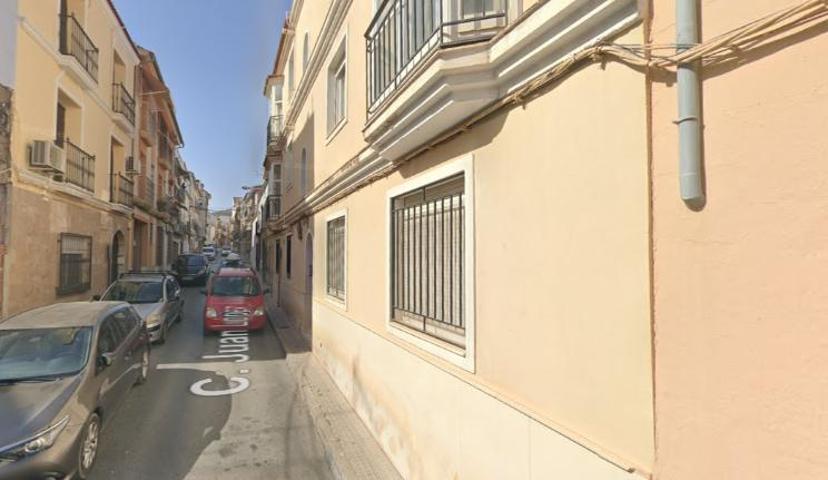 Piso en C- Juan López Baja, Lucena photo 0