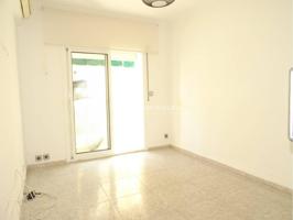 Piso en venta en Montigalà-Sant Crist(08917) photo 0