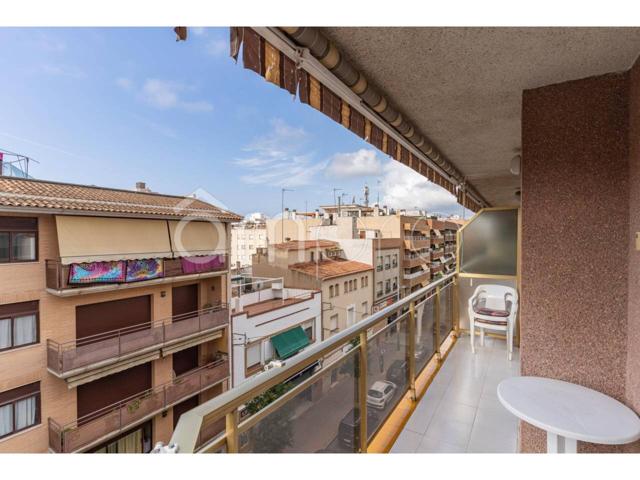 PISO EN EL CENTRO DE TORREDEMBARRA photo 0